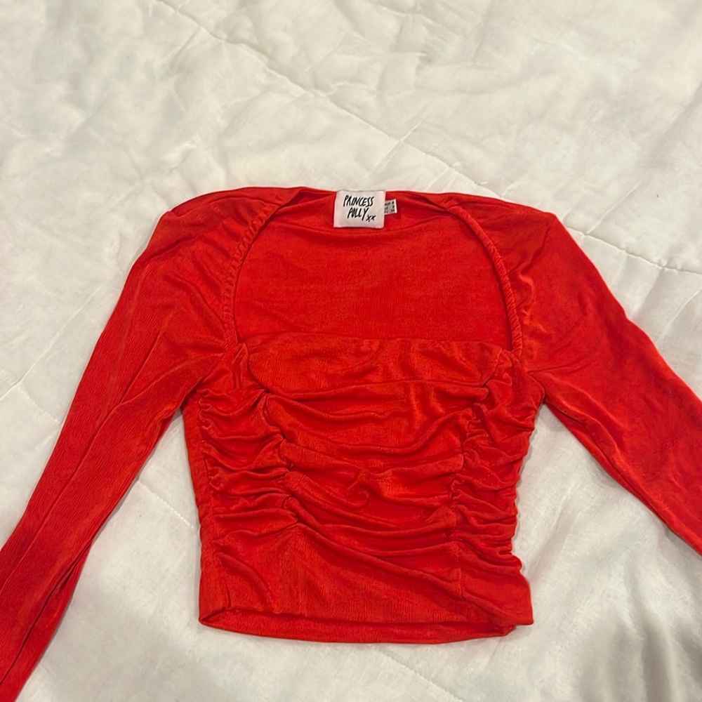 RED FULL SLEEVE CROP TOP